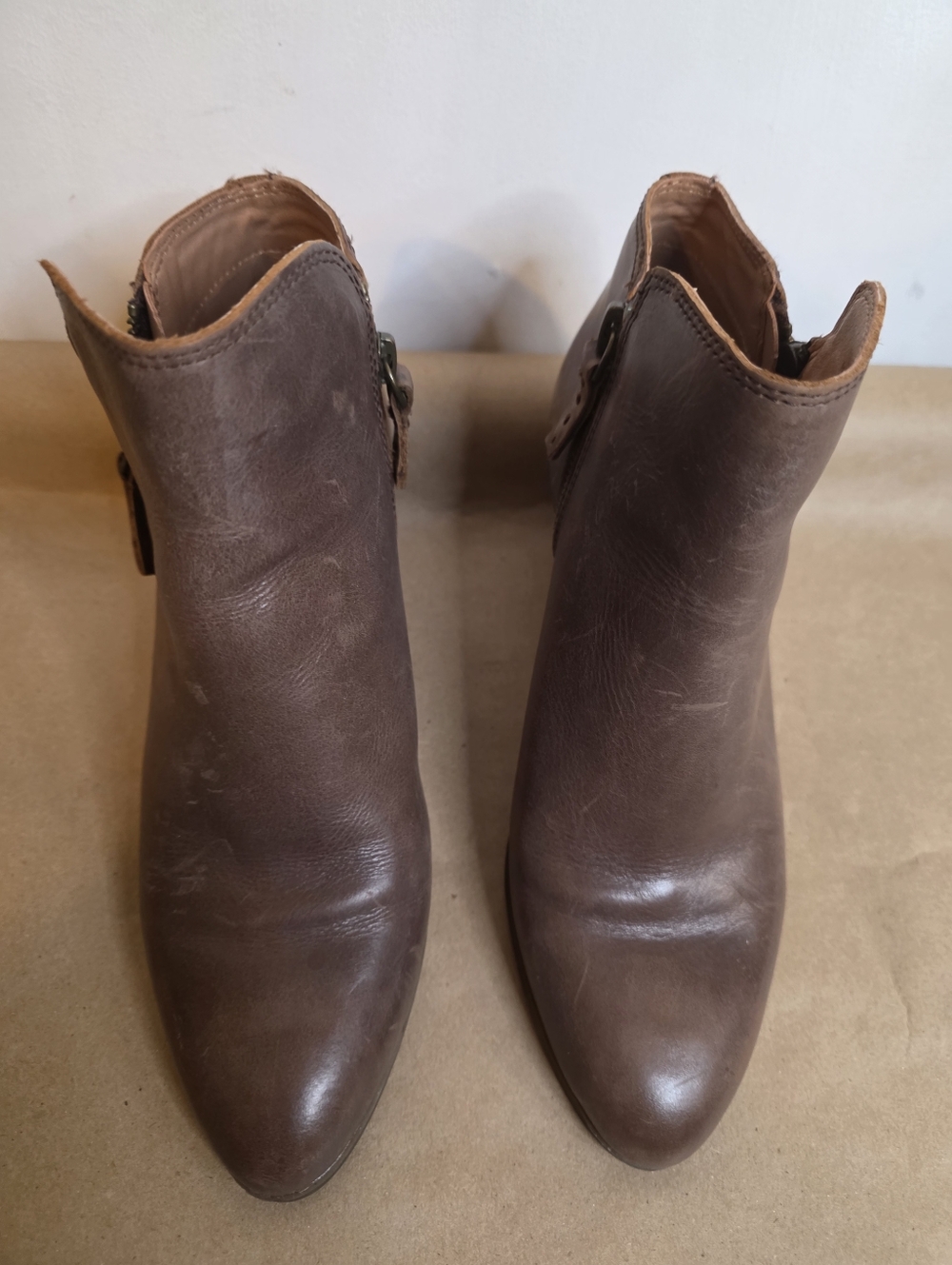 Frye Women's Boots Ankle Size 6.5m Leather